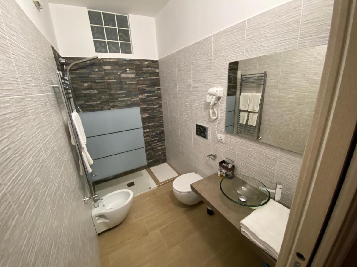 B&B La Perla & Suites Bari Exterior foto